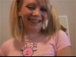 Etudiante blonde de 19ans qui aime la bite